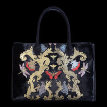 Carica l'immagine nel visualizzatore di Gallery, Tote - Night Blossom