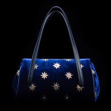 Load image into Gallery viewer, Demi - Venezia è