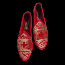 Carica l'immagine nel visualizzatore di Gallery, Pantuffe - Gotique